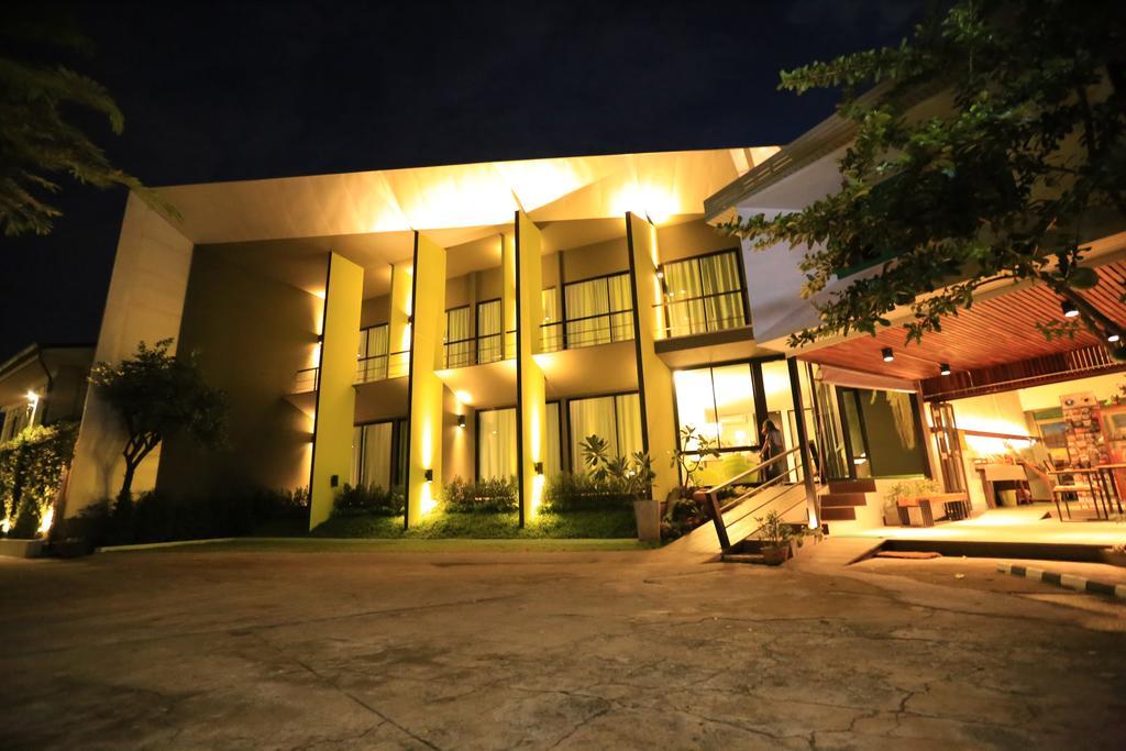 The White Elephant Home Чиангмай Номер фото